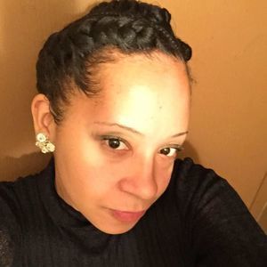 Meet your Posher, Lynette